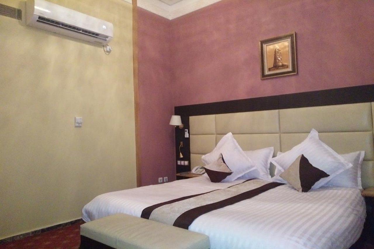 Hotel Les Zianides Tlemcen Esterno foto