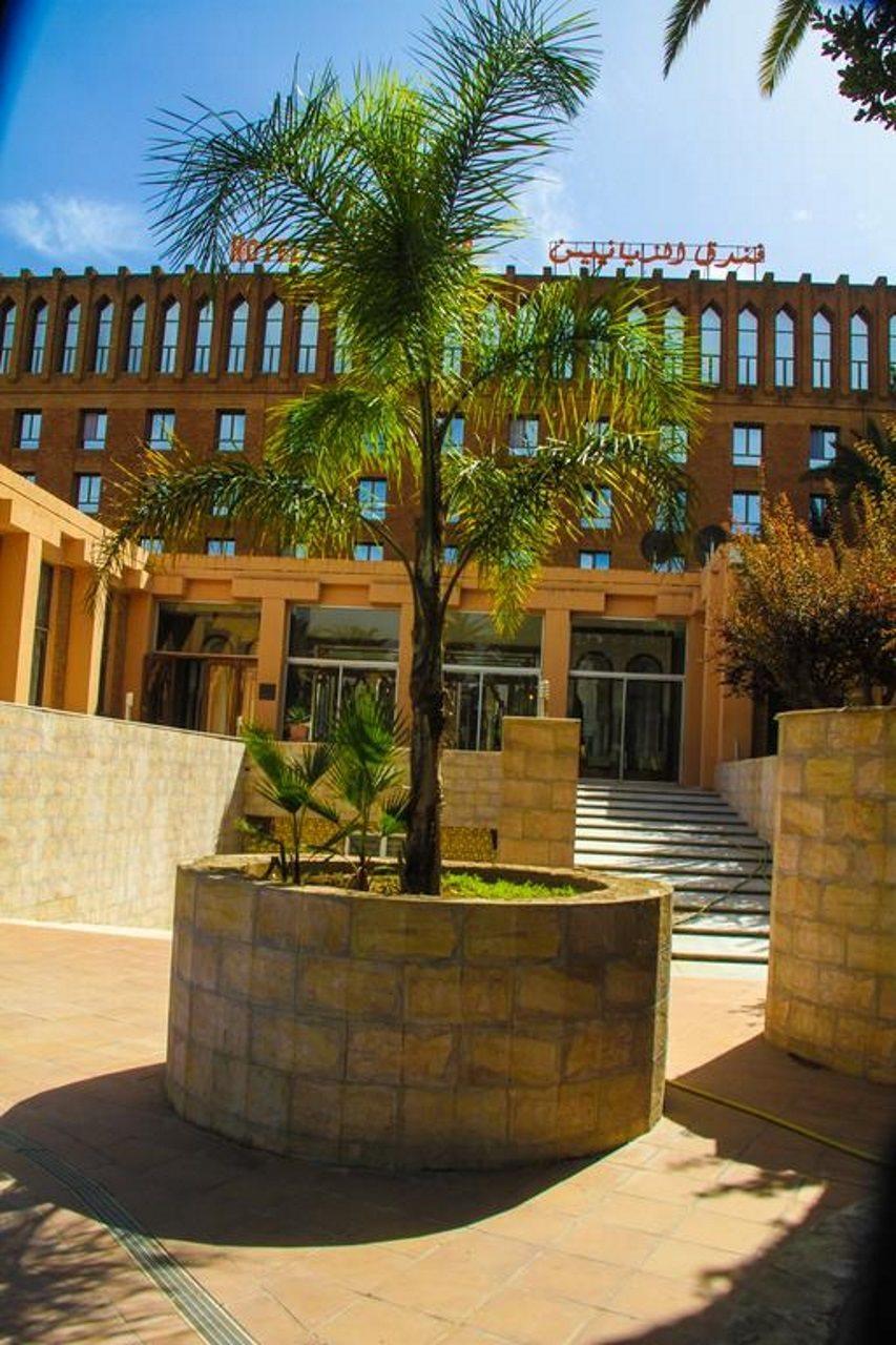 Hotel Les Zianides Tlemcen Esterno foto
