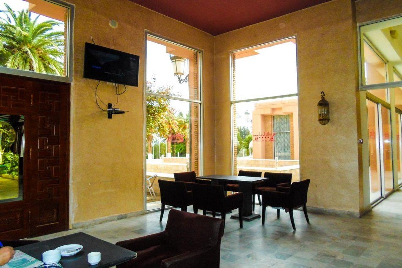 Hotel Les Zianides Tlemcen Esterno foto