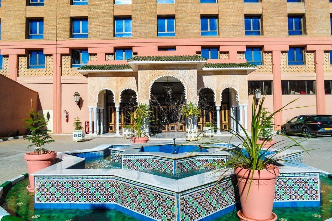 Hotel Les Zianides Tlemcen Esterno foto