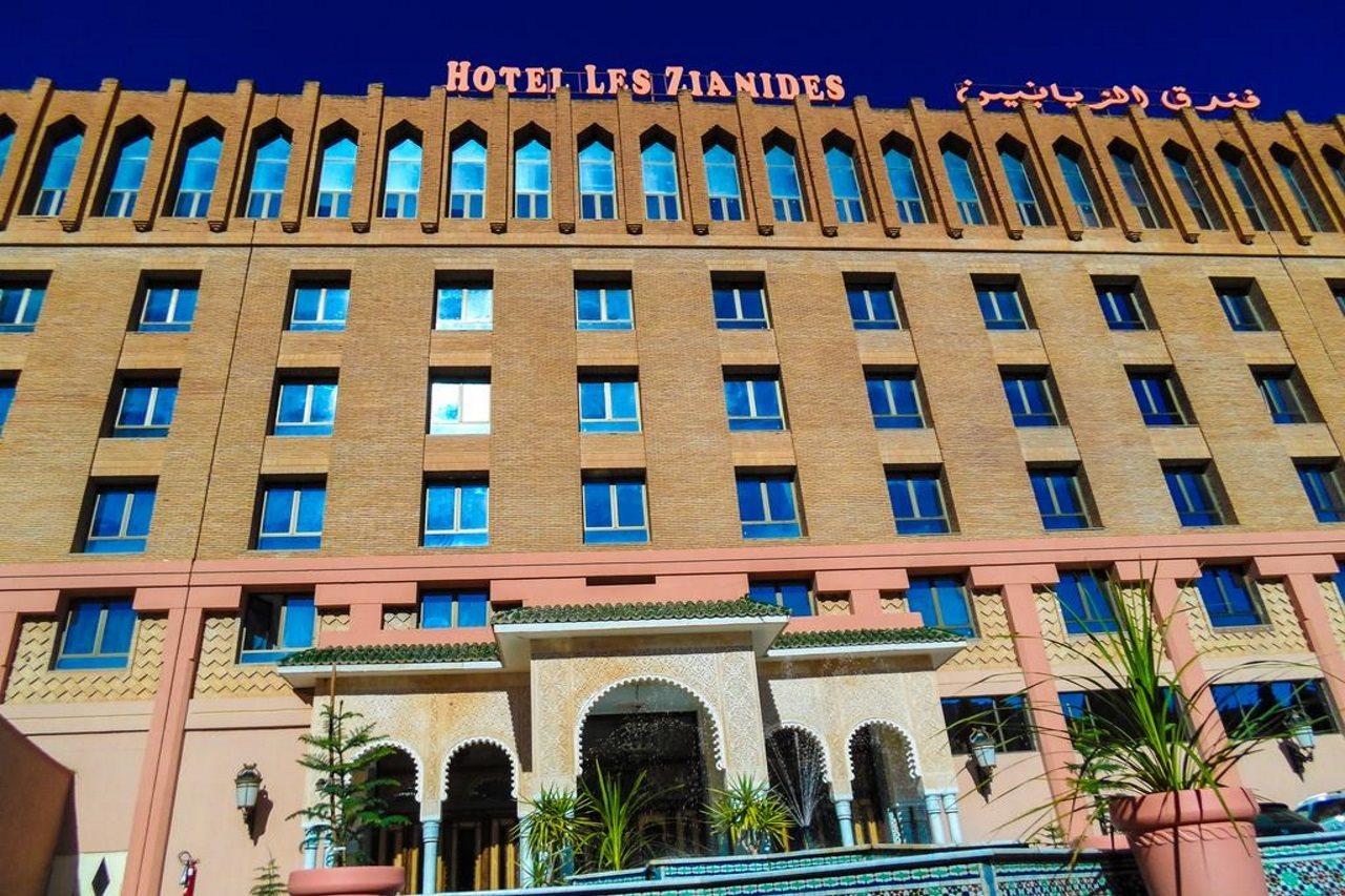 Hotel Les Zianides Tlemcen Esterno foto